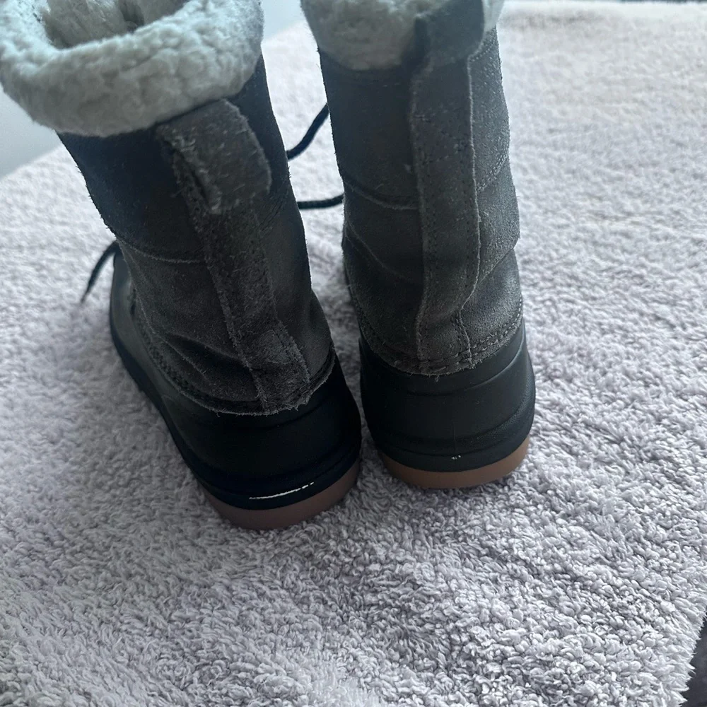 Cat & Jack Gray Snow Boots for Kids